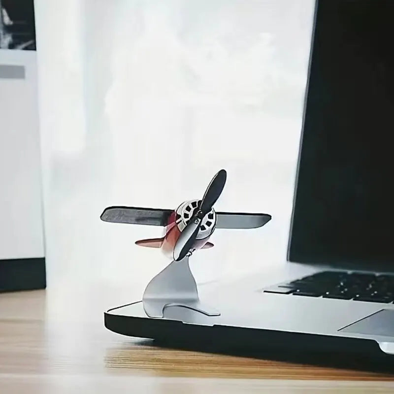 Solar Airplane - Desktop Ornament